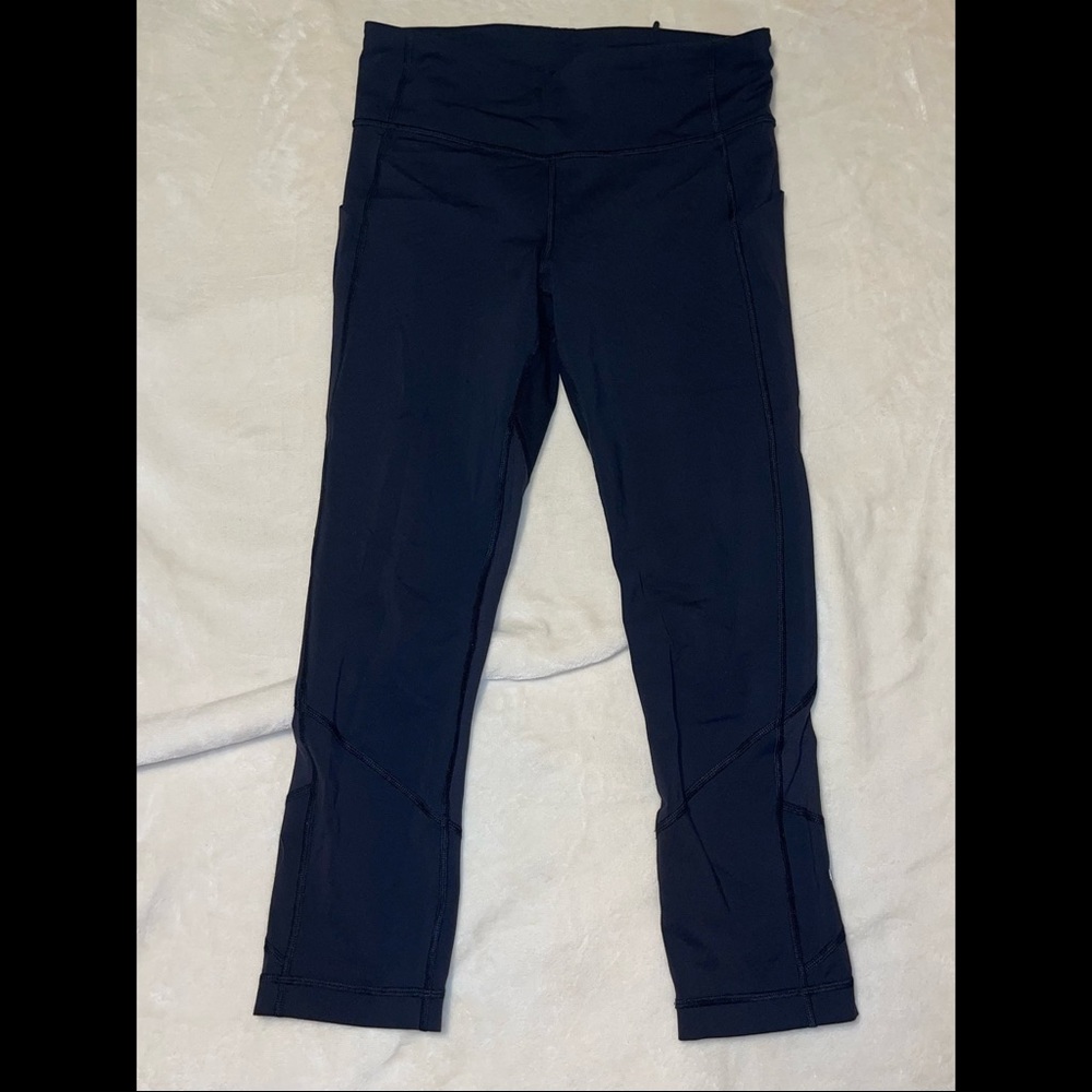 Black Lululemon Workout Leggings